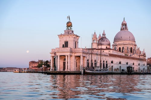 Fotobanka s bezplatnými fotkami na tému architektúra, Benátky, budova