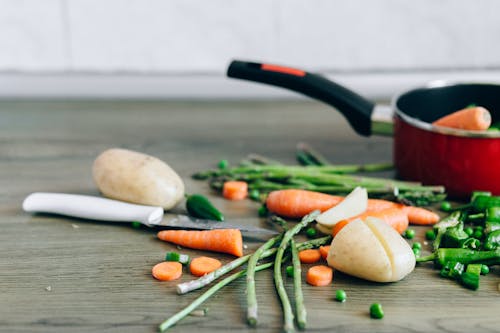 Free Photos gratuites de asperges, carottes, casserole Stock Photo