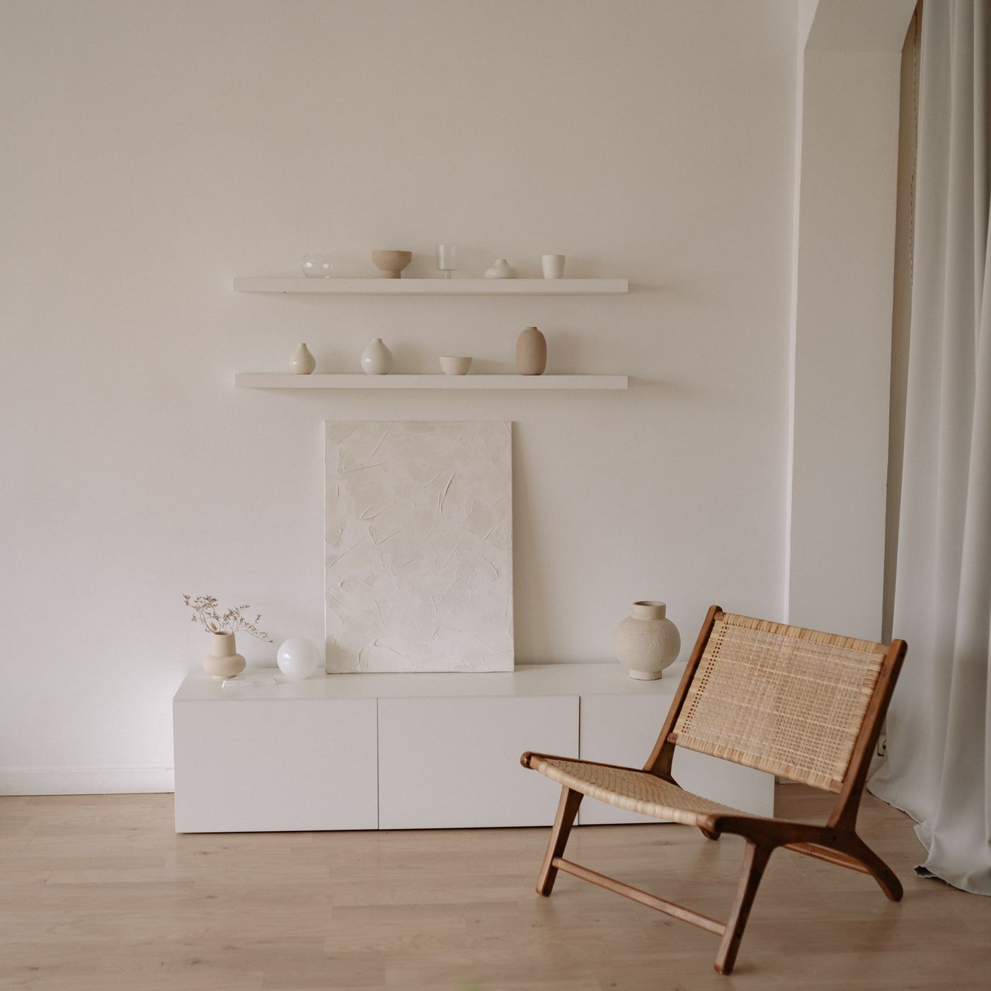 Arlo Curved Bouclé Lounge Chair – Cream Accent Armchair, Modern Japandi Reading Chair, Upholstered Living Room Seating modern interior lifestyle inspiration