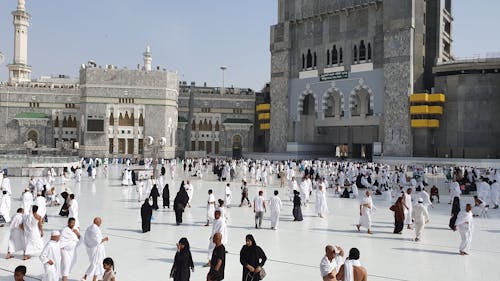 The Green Dome at the Prophets Mosque and the Bab Al-Baqi Minaret ...