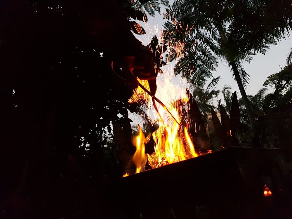 Kostenloses Foto Zum Thema Feuer Flammen