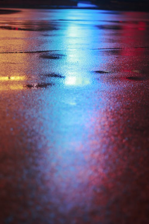 Kostnadsfri bild av färgrik, reflektioner, trottoar