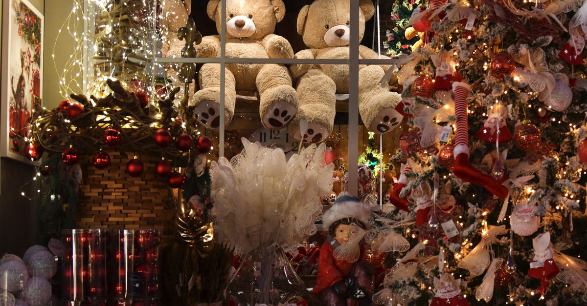 Comment identifier les produits les plus rentables à revendre à Noël