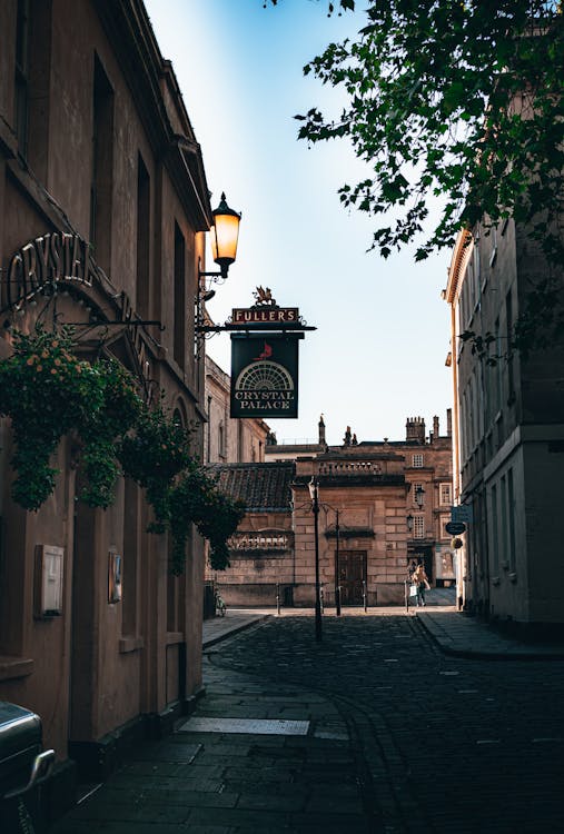 Cobblestone Street in Bath, England · Free Stock Photo