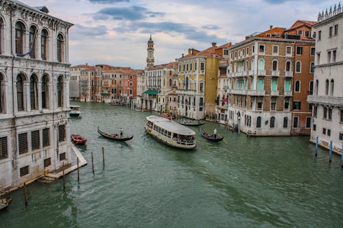 Бесплатное стоковое фото с венеция, гондолы, гранд-канал