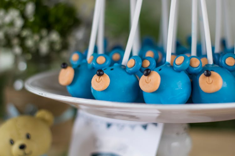 Bear Shape Cake Pops