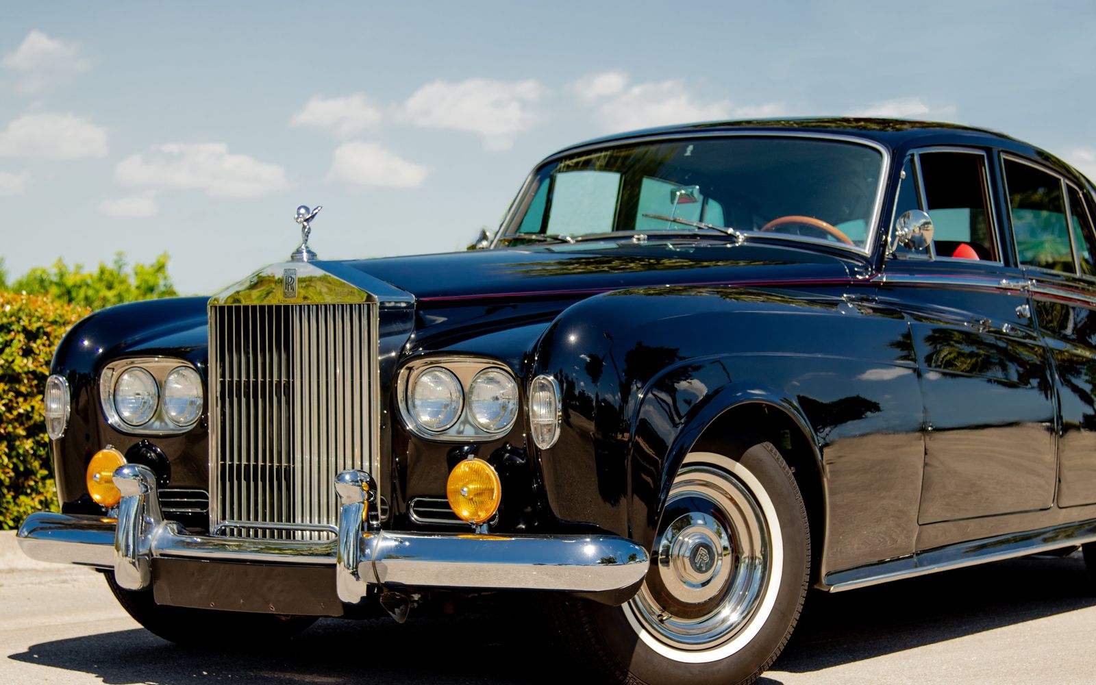 Choosing a vehicle for Epping — Platinum Chauffeurs