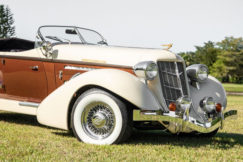 Beautiful vintage supercharged convertible Rolls Royce