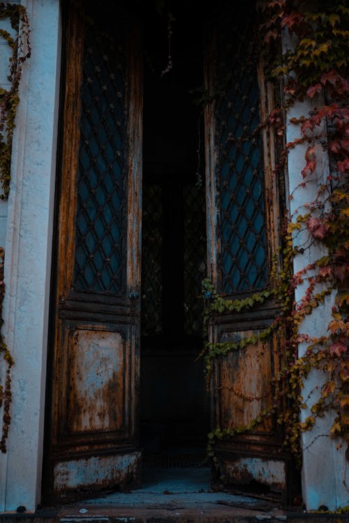 Fotos de stock gratuitas de abandonado, acero, al aire libre