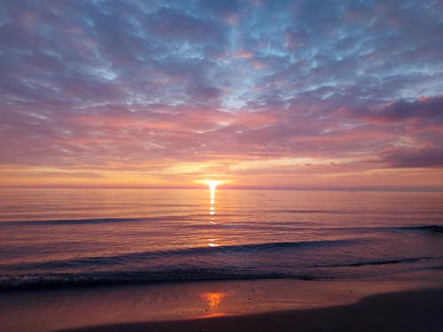 Foto d'estoc gratuïta de al costat de la platja, alba, capvespre