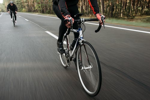 Foto profissional grátis de ágil, atletas, bicicletas