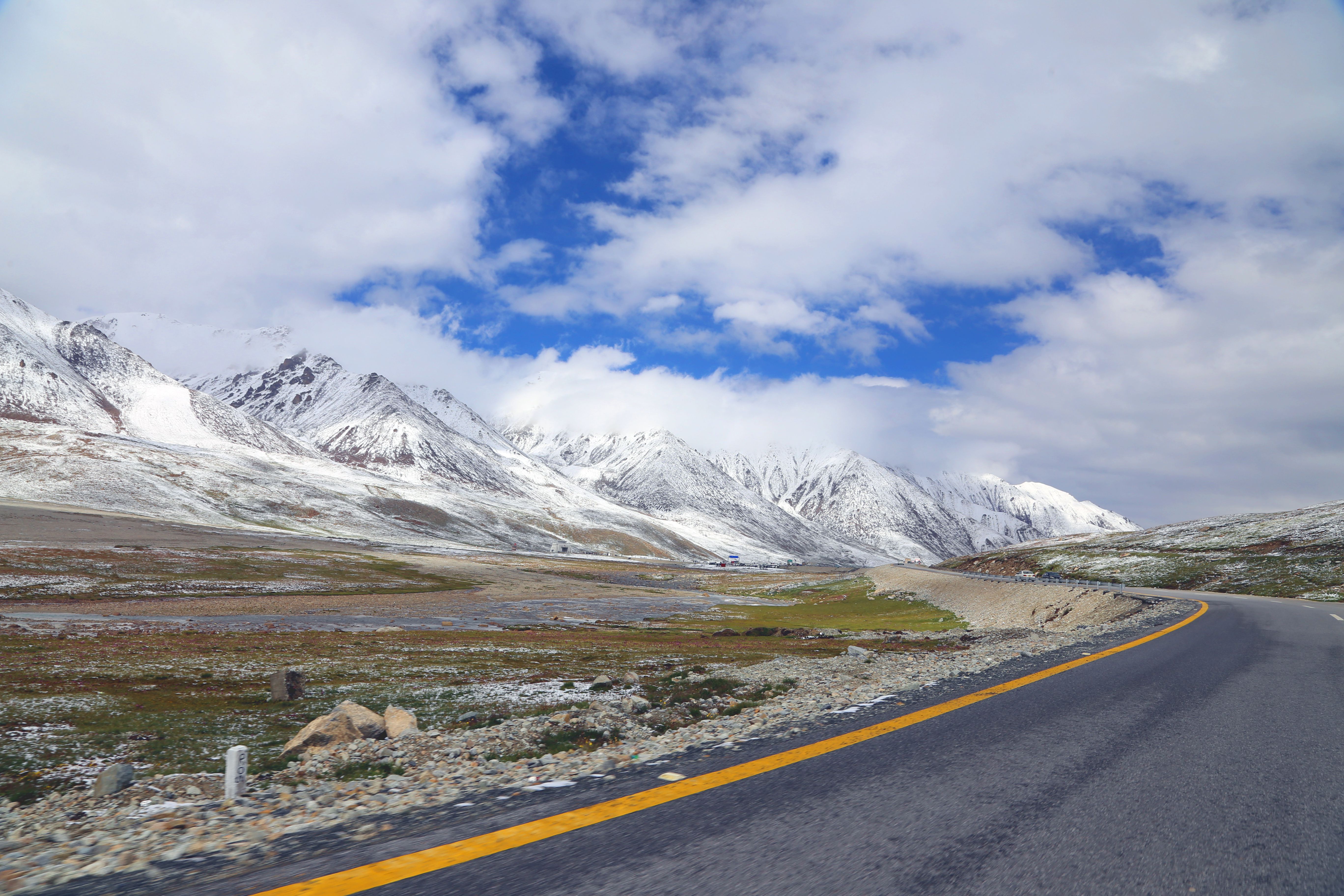 Is the Karakoram Highway Safe for Motorcycles in 2026? The Rider’s Honest Guide