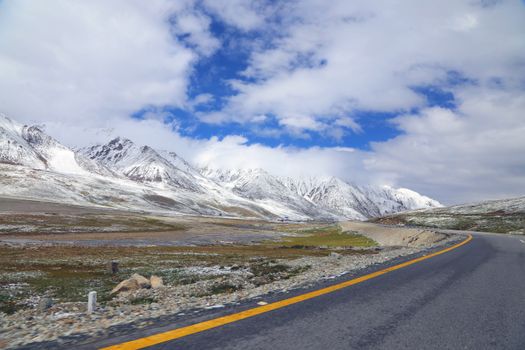 Khunjerab Pass China border (4,700m) — Hunza Valley