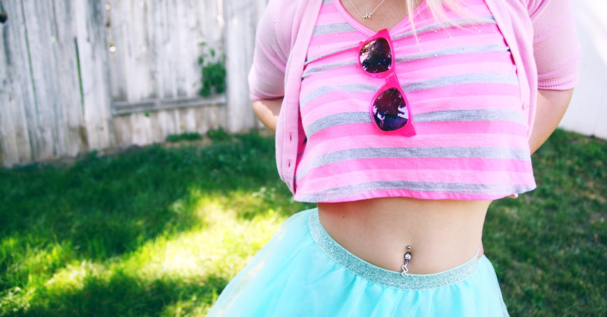 Why do I always get belly button lint