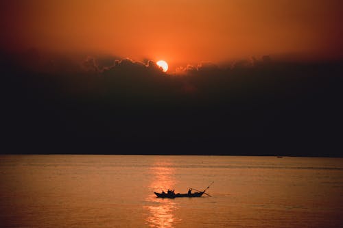 Δωρεάν στοκ φωτογραφιών με βάρκα, γραφικός, δύση του ηλίου
