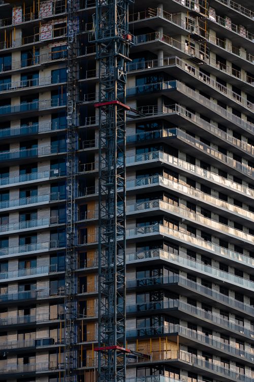 Free Detailed view of a skyscraper under construction in London, ON, Canada. Stock Photo