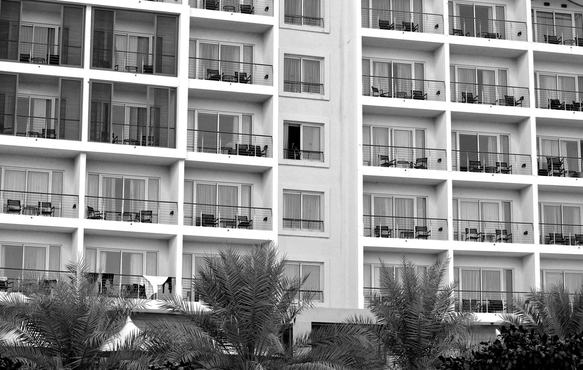 4 Seasons Hotel Apartments HBR Bangalore: Location, Amenities & Booking Guide