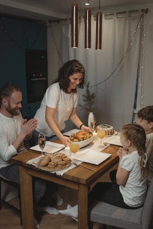 Kostnadsfri bild av bindningstid, familj, familj tillsammans