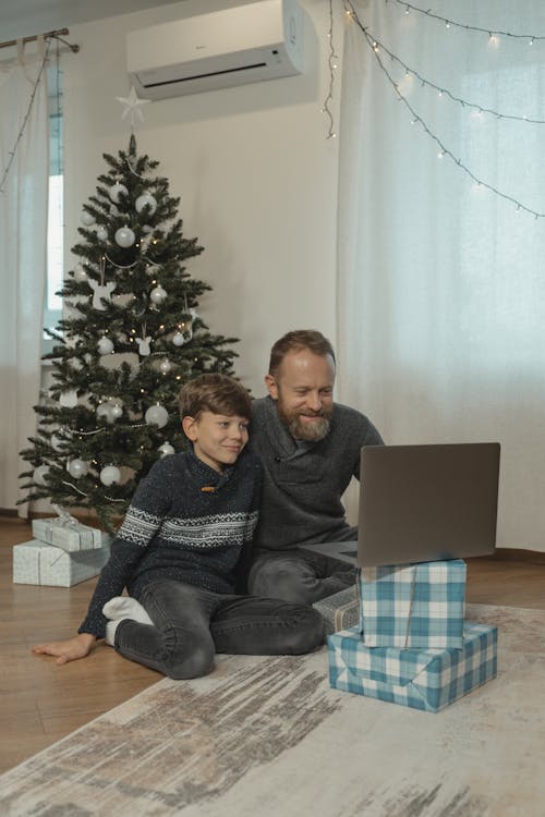 Foto profissional grátis de arcas, árvore de Natal, barba