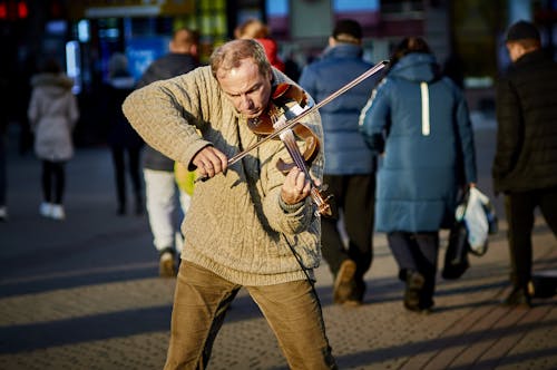 Gratis arkivbilde med fiolinist, gateartist, mann