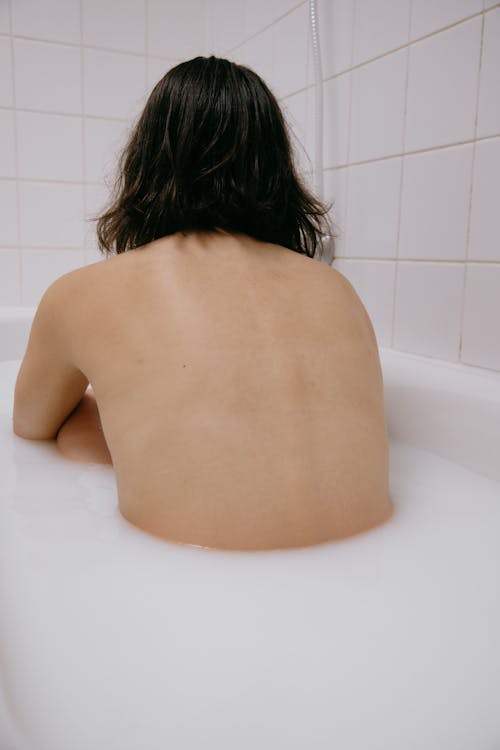 Darmowe zdjęcie z galerii z kąpać się, kąpiel mleczna, kobieta