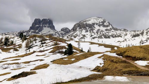 Fotobanka s bezplatnými fotkami na tému cestovné destinácie, hory, krajina