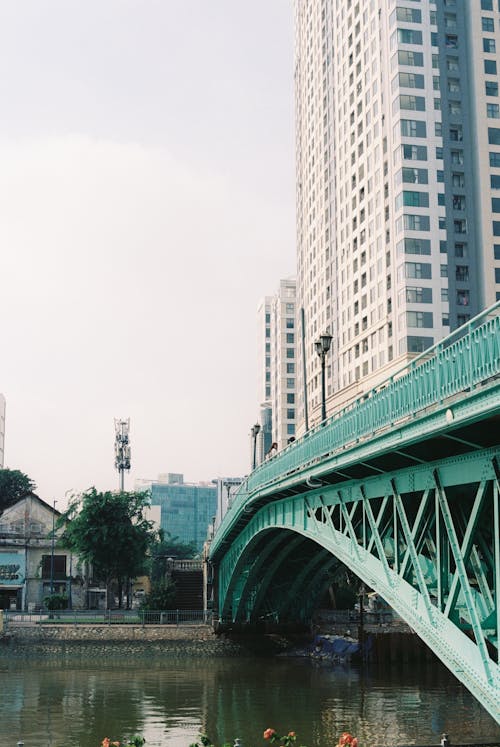 Gratis stockfoto met binnenstad, brug, bruggen