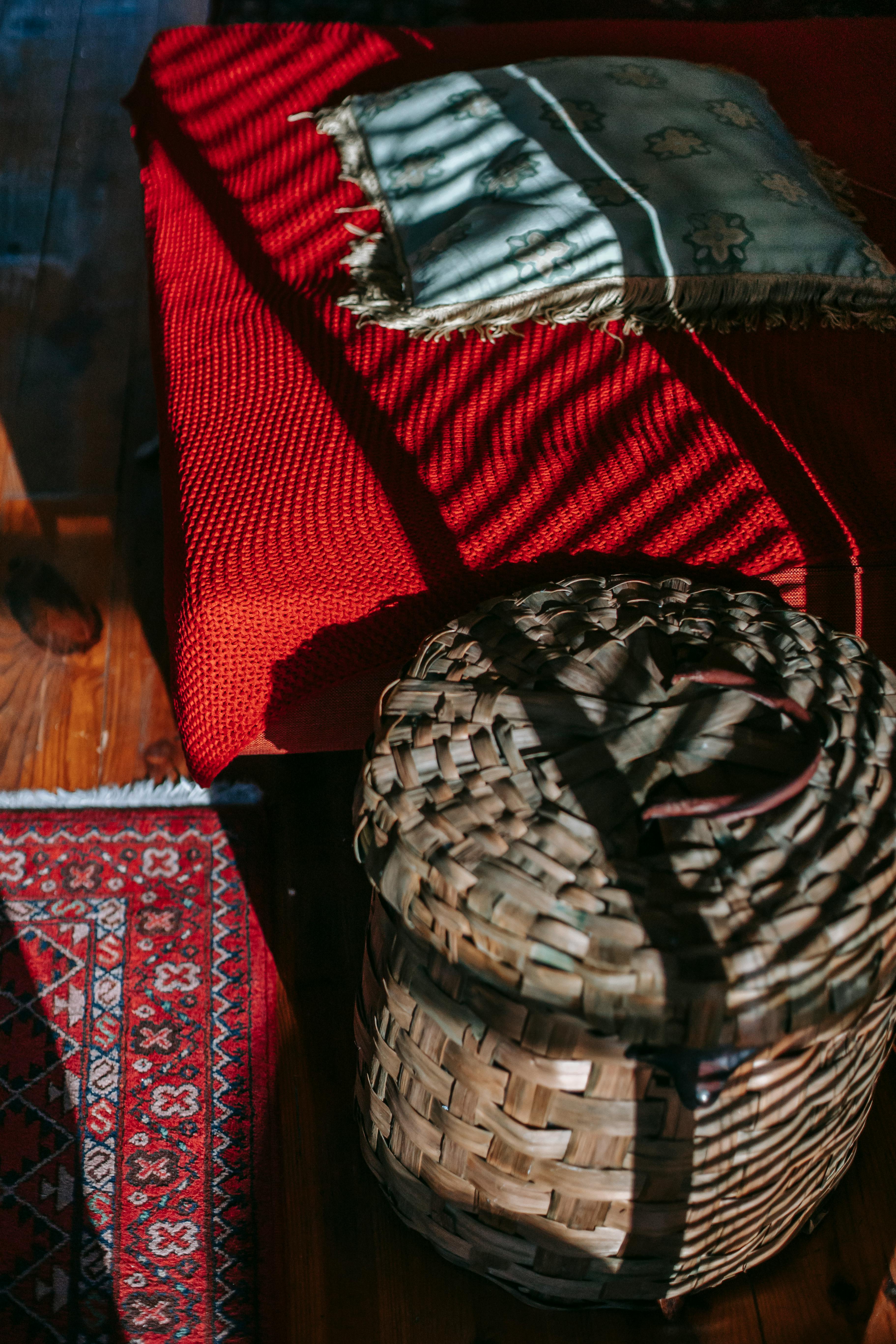 Как сочетать текстильные изделия с другими элементами декора