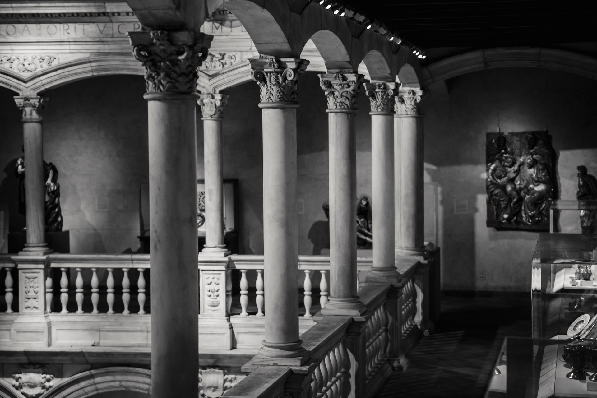 Michael Craig-Martin Collaborates with Gare St Lazare Ireland for Samuel Beckett Premiere at Palazzo Diedo, Venice