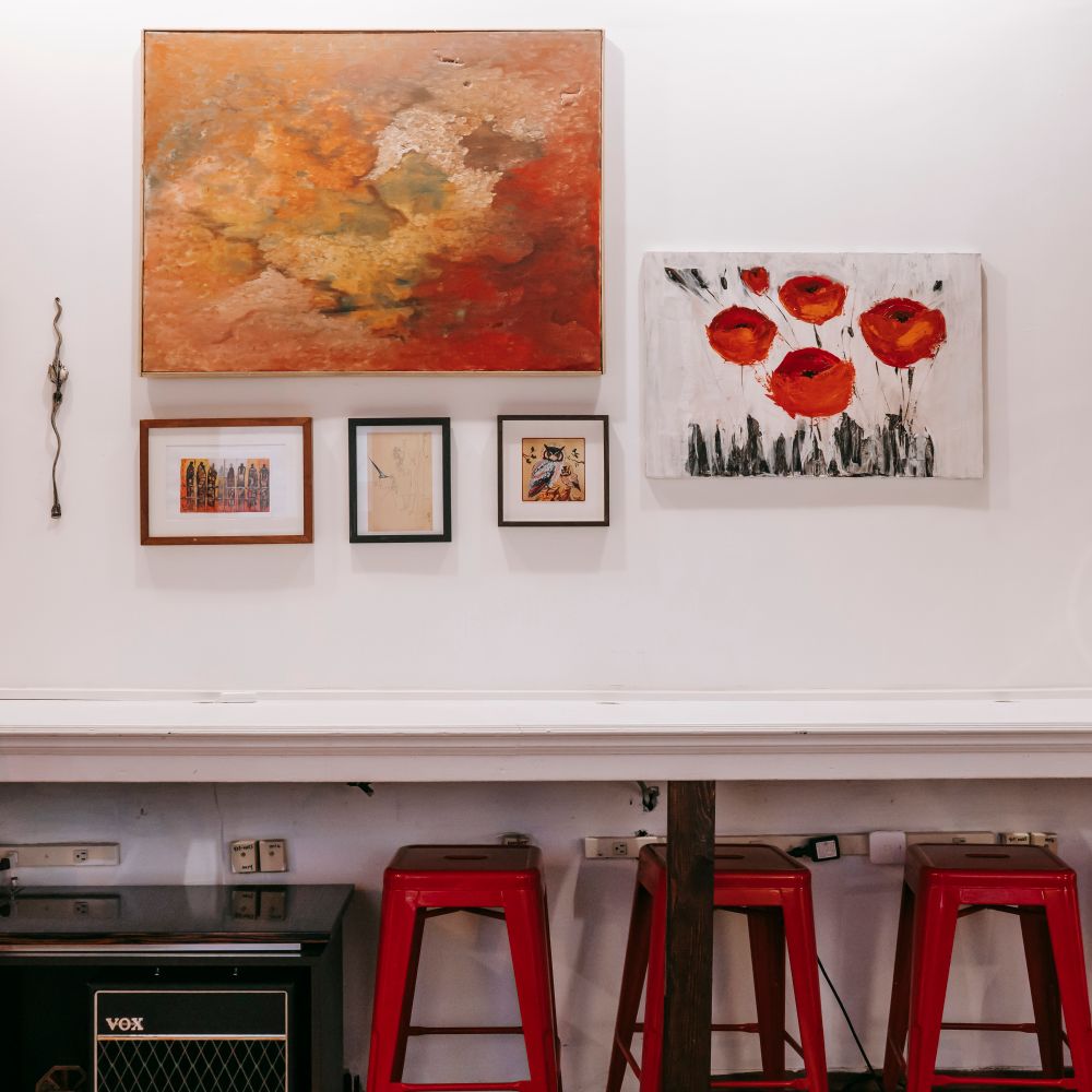 Plastering and Skimming in Hampstead — a freshly painted, spotless finish