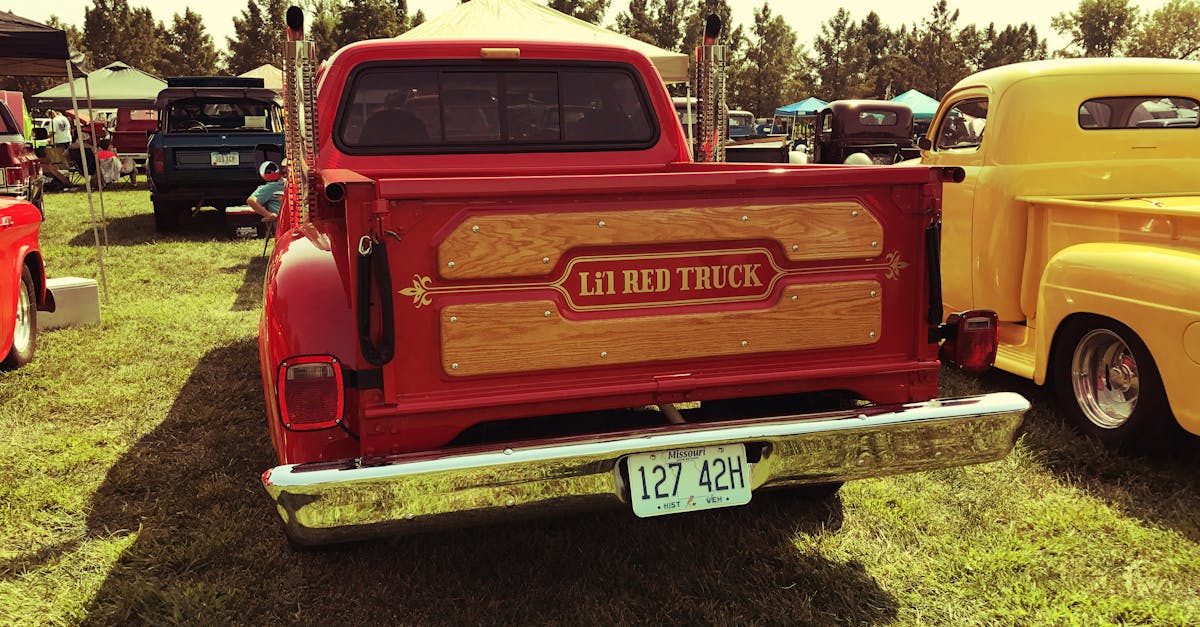 Free stock photo of classic car, red, tailgate