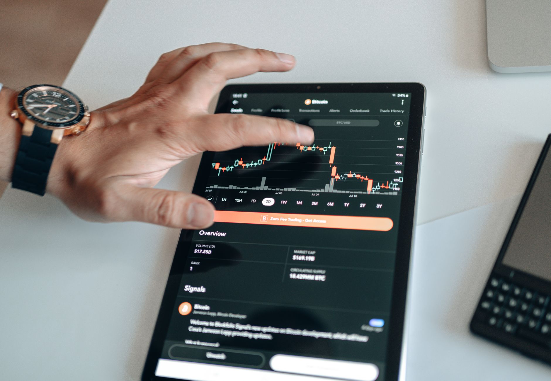 How to open trading account Dubai