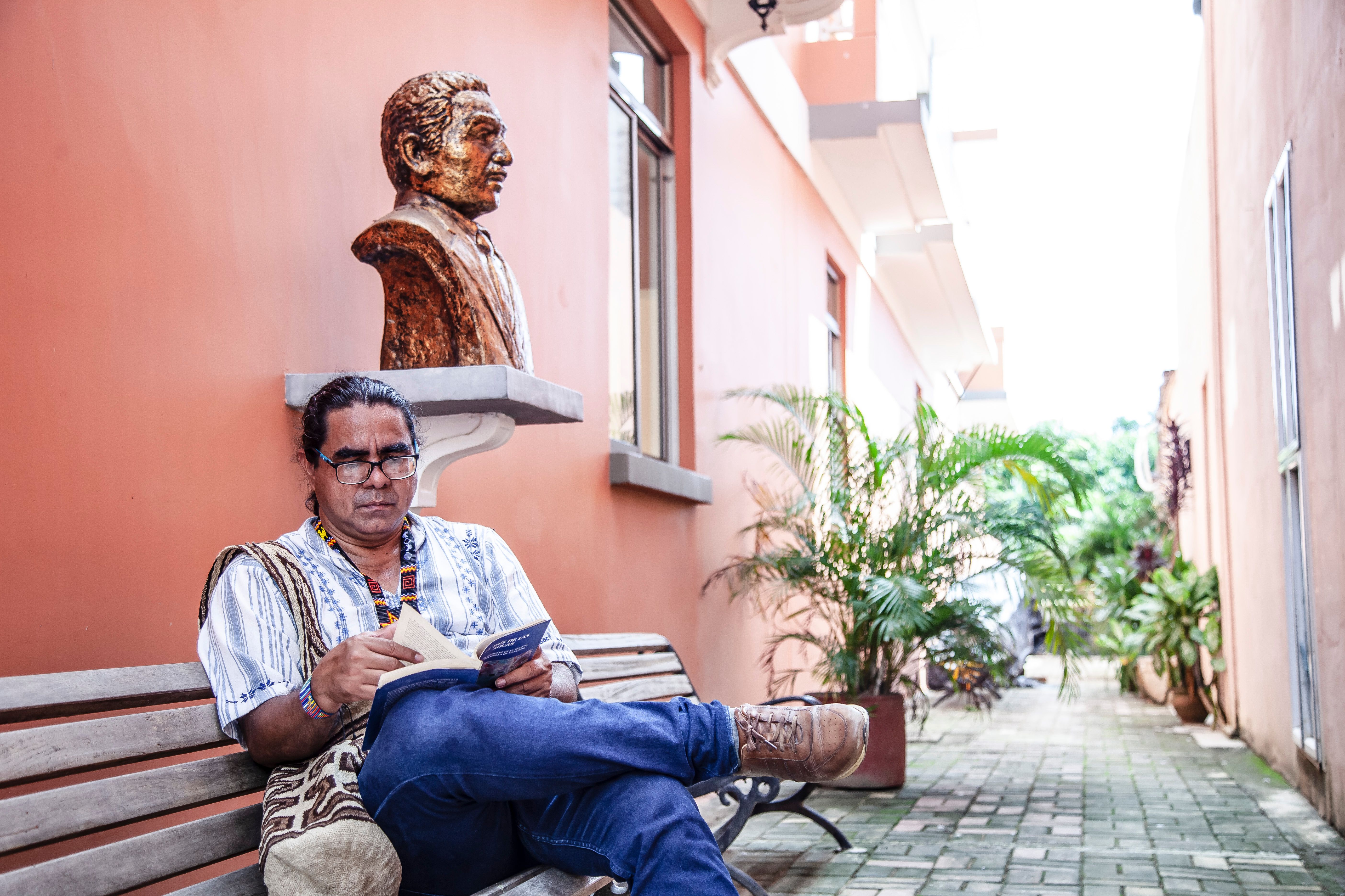 Mauricio Stycer resgata em livro a fuga de sua família da guerra e do antissemitismo