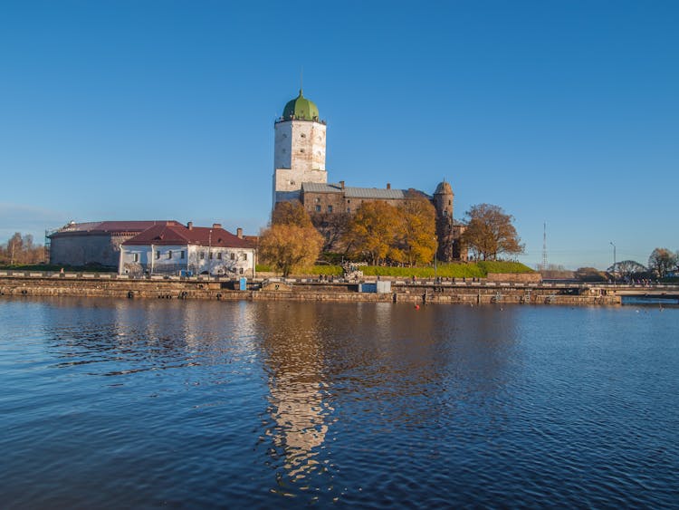 Vyborg Castle State Museum By The Lake