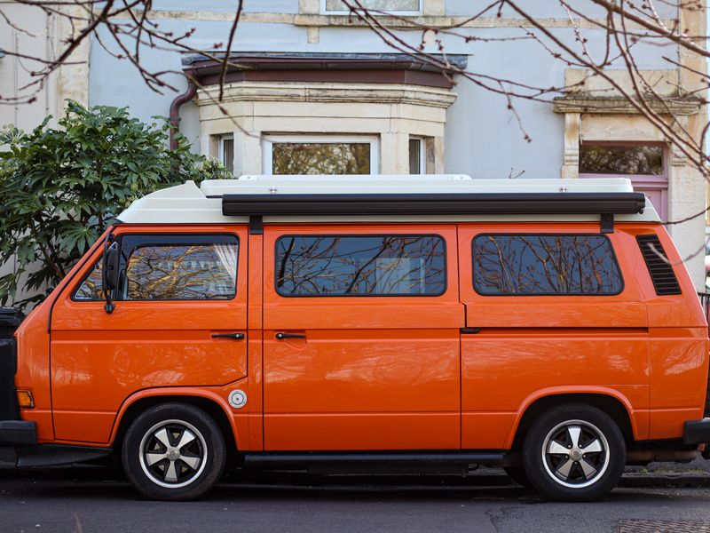 Vans & Minibuses