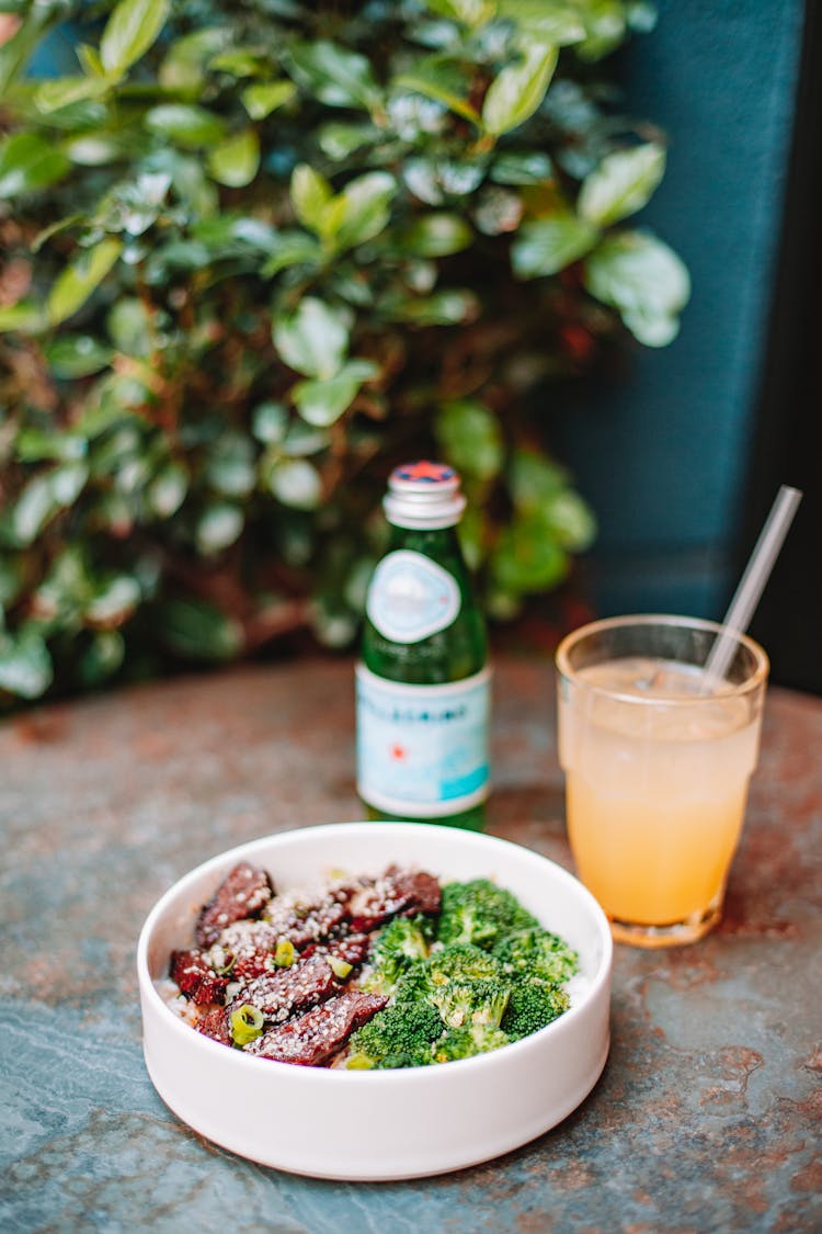 Bowl With Rice, Broccoli And Meat 