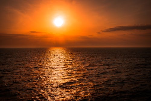 Fotos de stock gratuitas de atardecer, cuerpo de agua, dice adiós