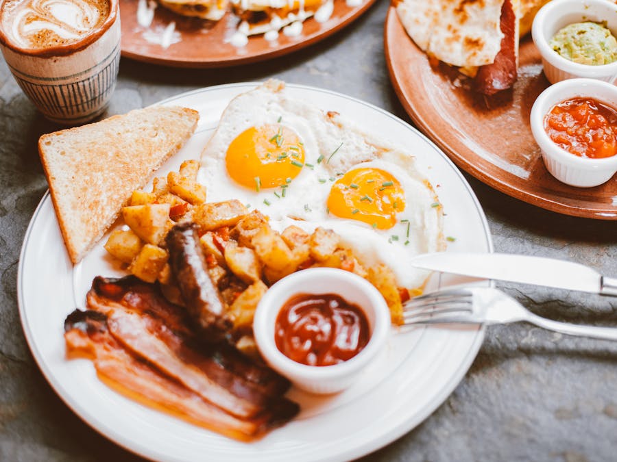 What foods wake up your brain?