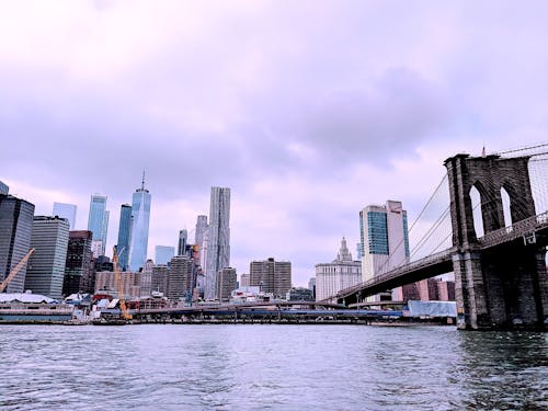 Fotobanka s bezplatnými fotkami na tému Brooklyn Bridge, budovy, mesto