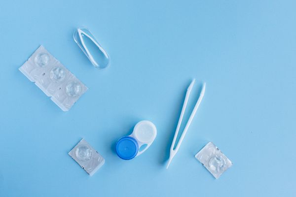 Contact lens case and accessories