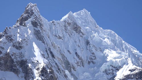 Gratis lagerfoto af alpin, bjergtinde, blå himmel Lagerfoto