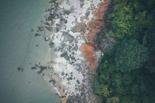 Foto profissional grátis de à beira-mar, aéreo, água