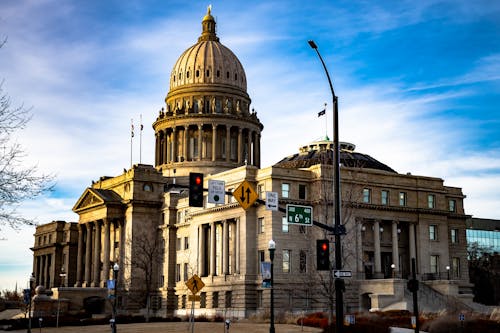 Foto profissional grátis de boise, capitólio do estado de idaho, nuvens