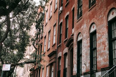 Aged brick residence, by Charles Parker on Pexels