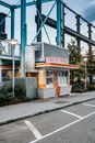 塔科西纳餐厅色彩缤纷，位于现代化的城市环境中，是理想的用餐和社交聚会场所