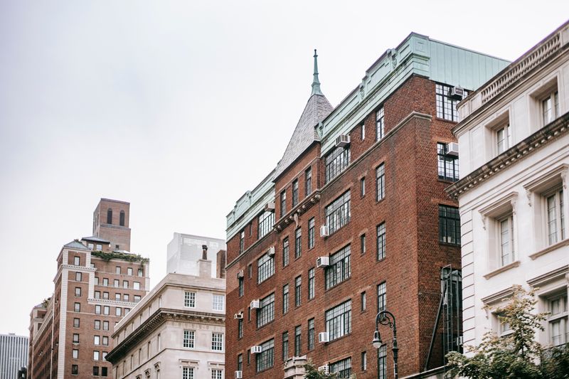 Vernon Hills IL property management and maintenance — hiring professional property services protects your investment