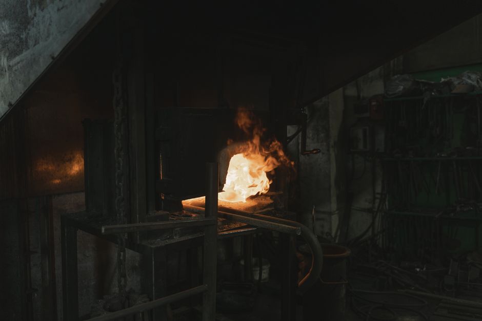GCr15 Bearing Steel: Material Properties, Heat Treatment, and Why It Dominates Linear Motion Manufacturing GCr15 bearing steel