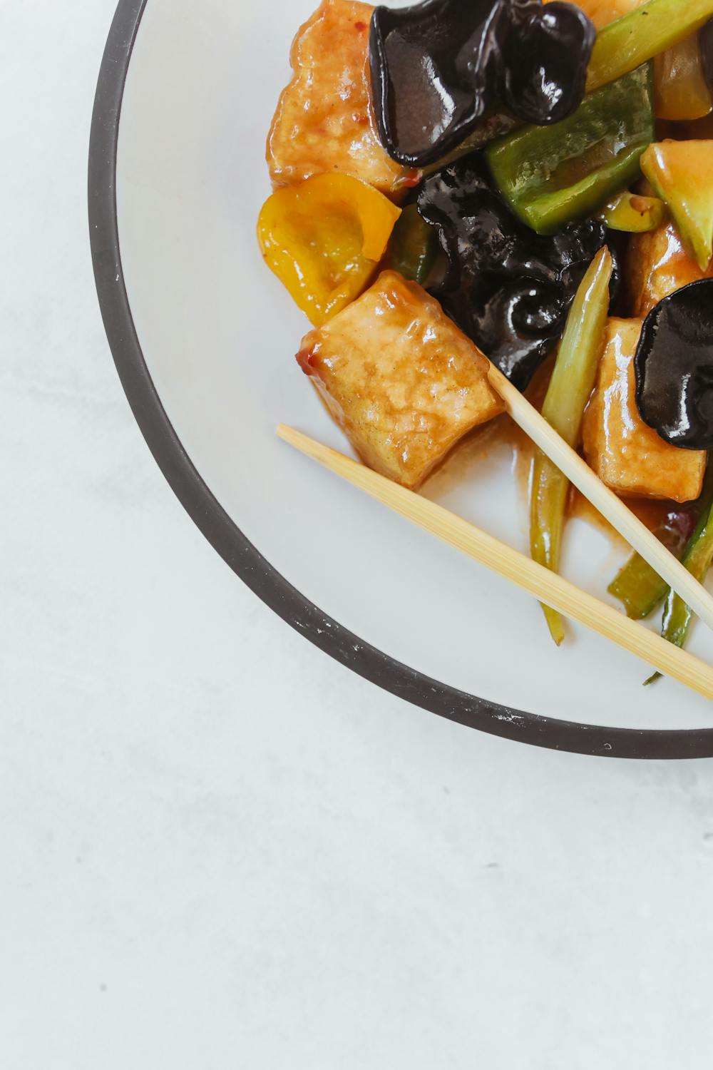 Yacon Stir-Fry with Bell Peppers and Tofu