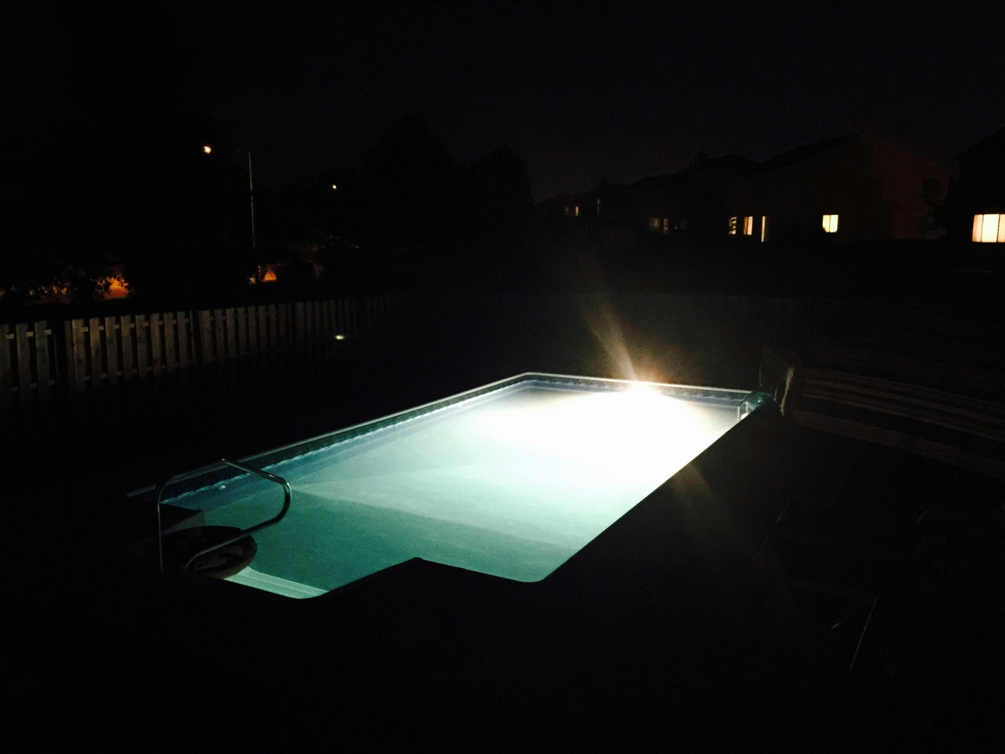 Free stock photo of Pool at night.