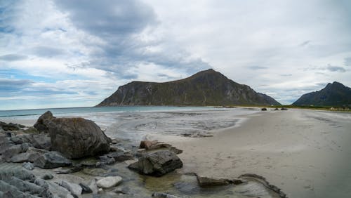 Free Kostenloses Stock Foto zu badeort, bewölkt, bildung Stock Photo